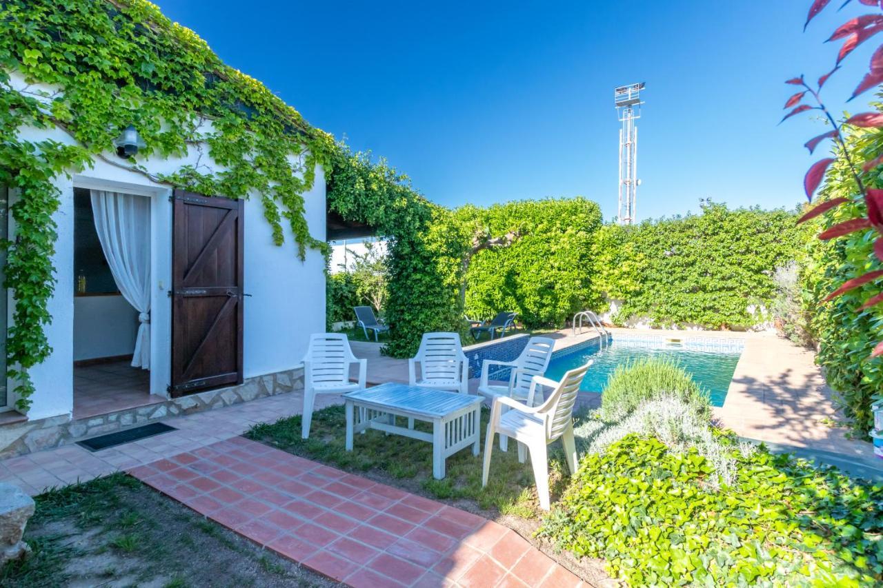 Villa Verde Piscina Pirvada Y Wifi L' Escala Esterno foto
