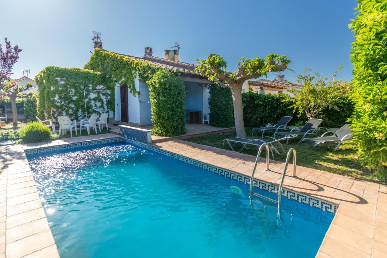 Villa Verde Piscina Pirvada Y Wifi L' Escala Esterno foto