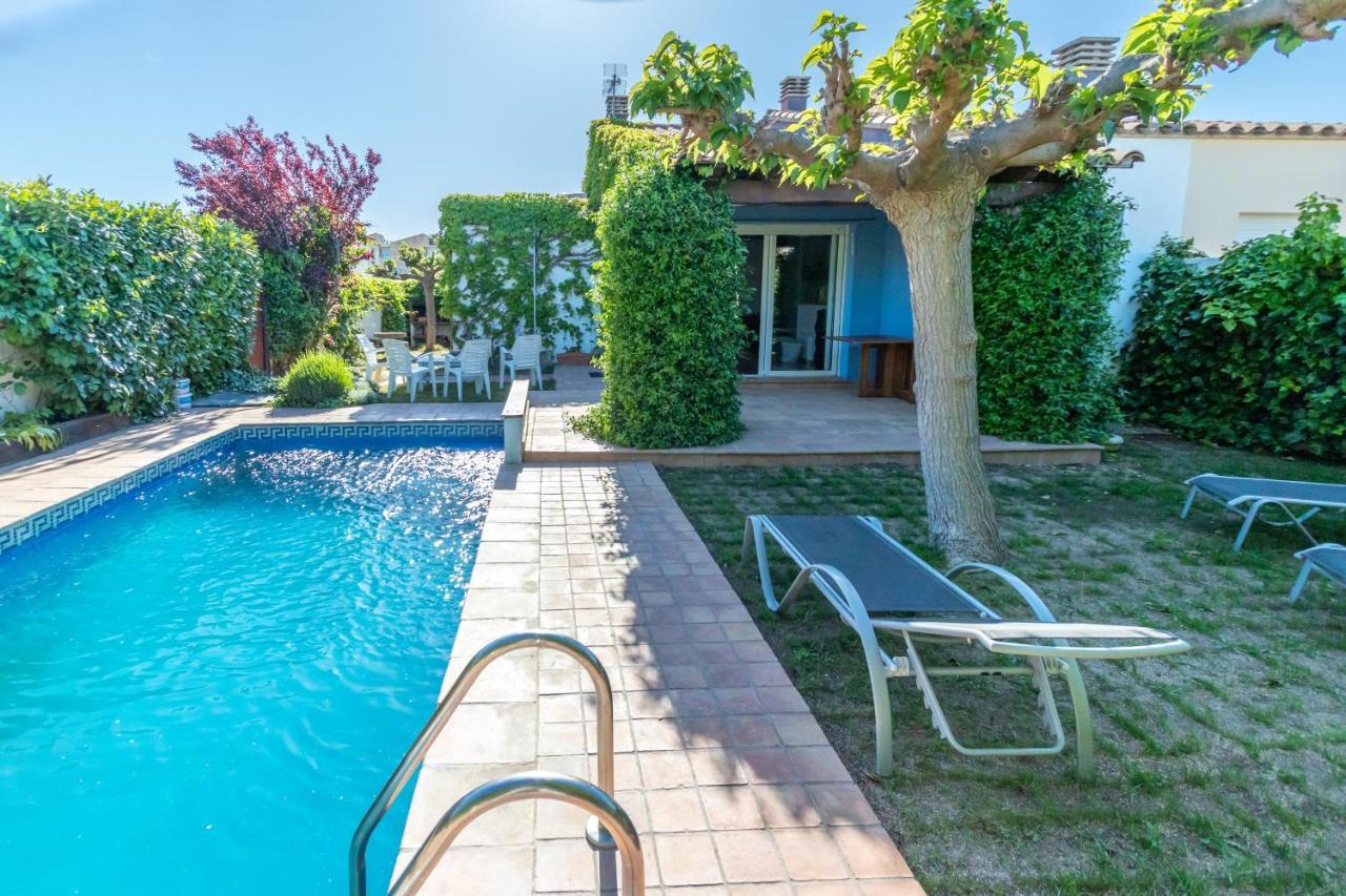 Villa Verde Piscina Pirvada Y Wifi L' Escala Esterno foto