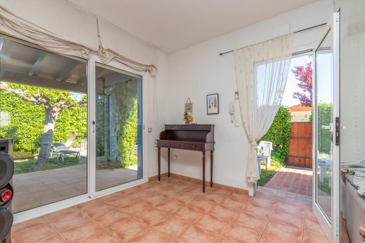 Villa Verde Piscina Pirvada Y Wifi L' Escala Esterno foto